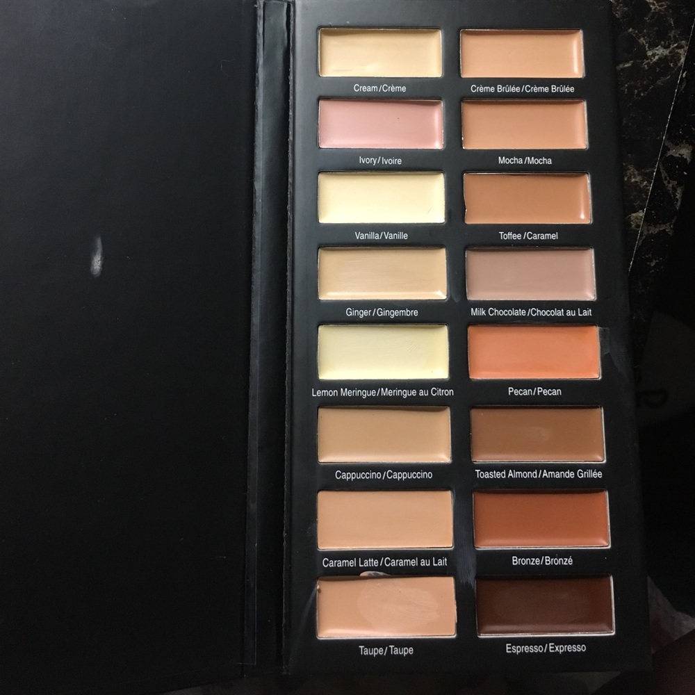 Measurable difference concealer collection