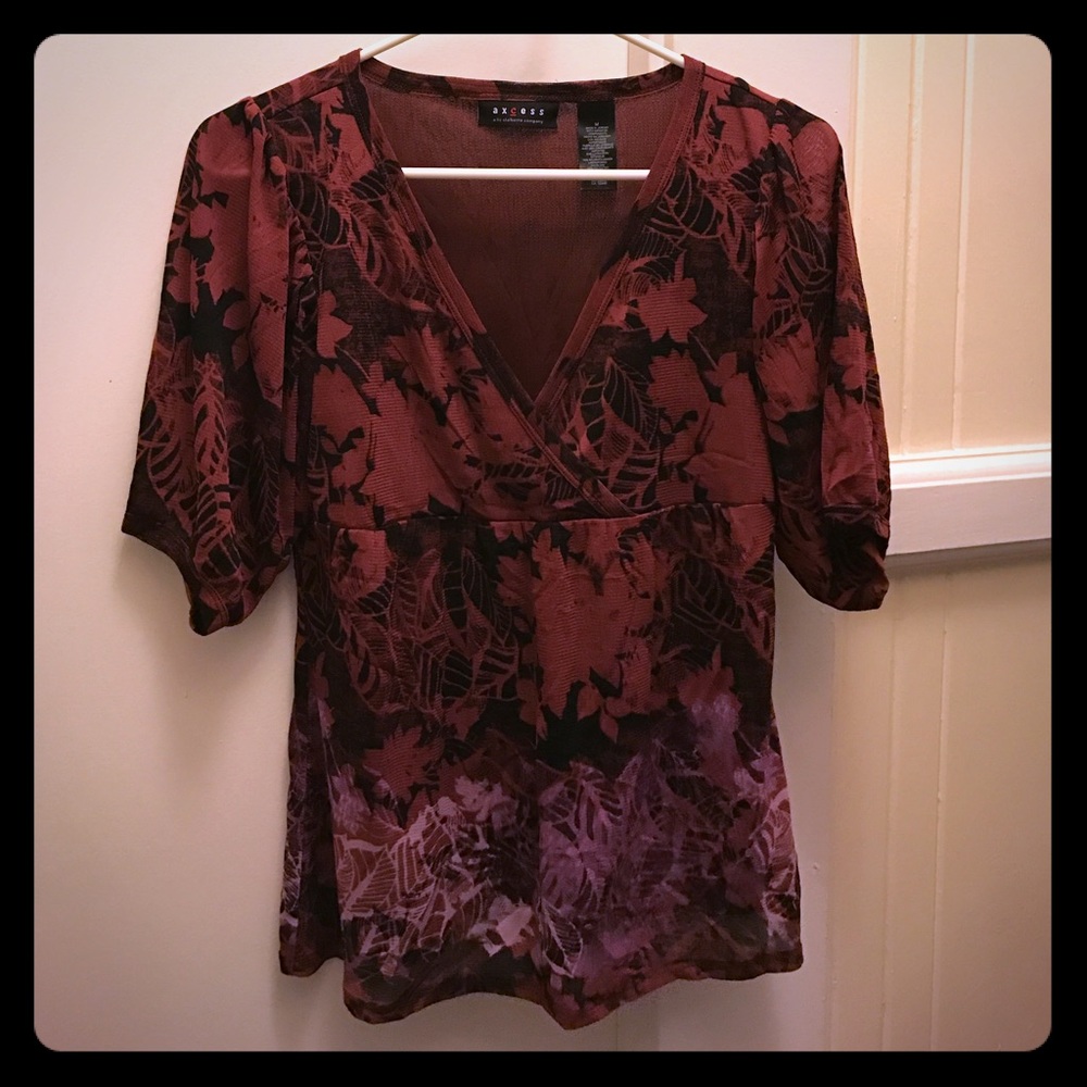 🦄NWOT! Brand:Axcess/Size:M/Color:Blackjewel tones