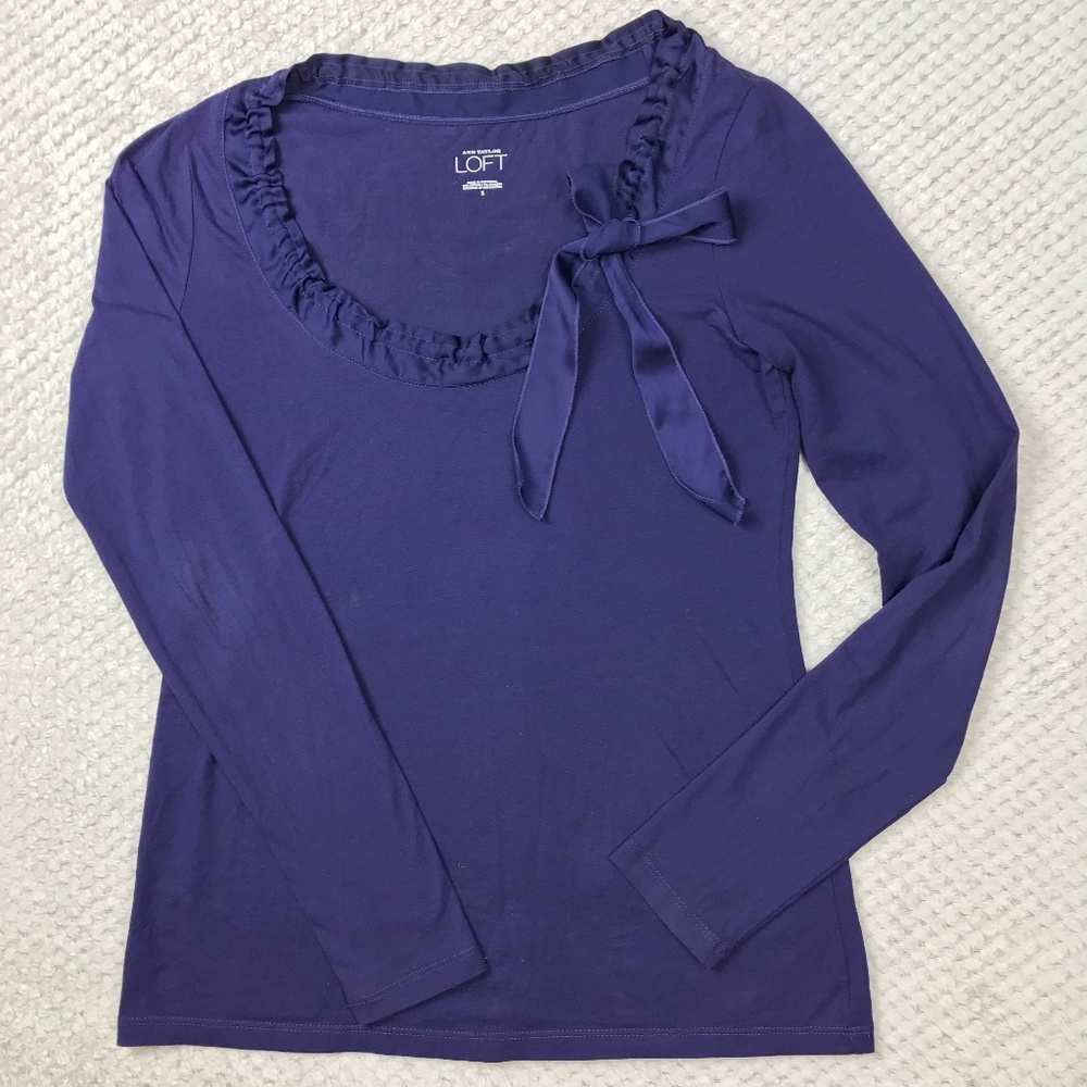 ☀️Ann Taylor LOFT - Long Sleeved Blue Shirt (S)