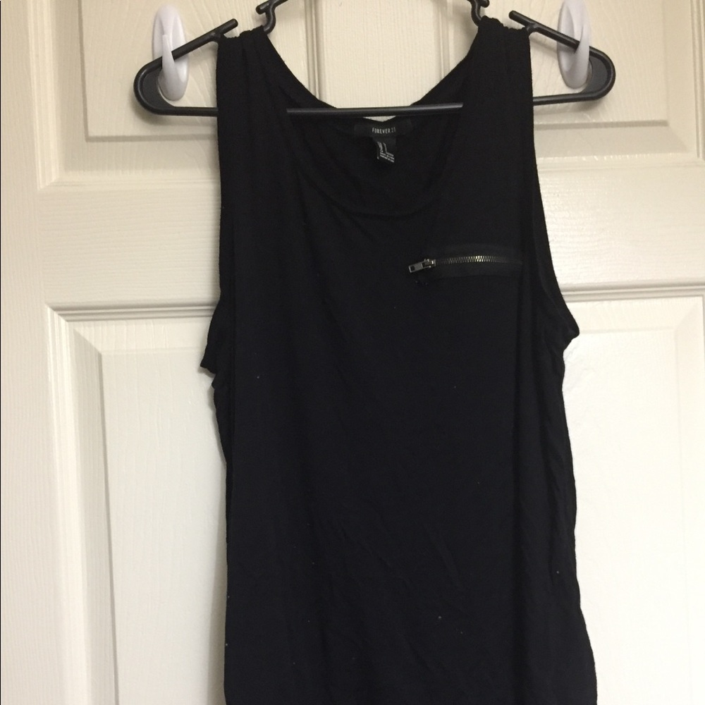 Extreme High-low Black Zipper Tank