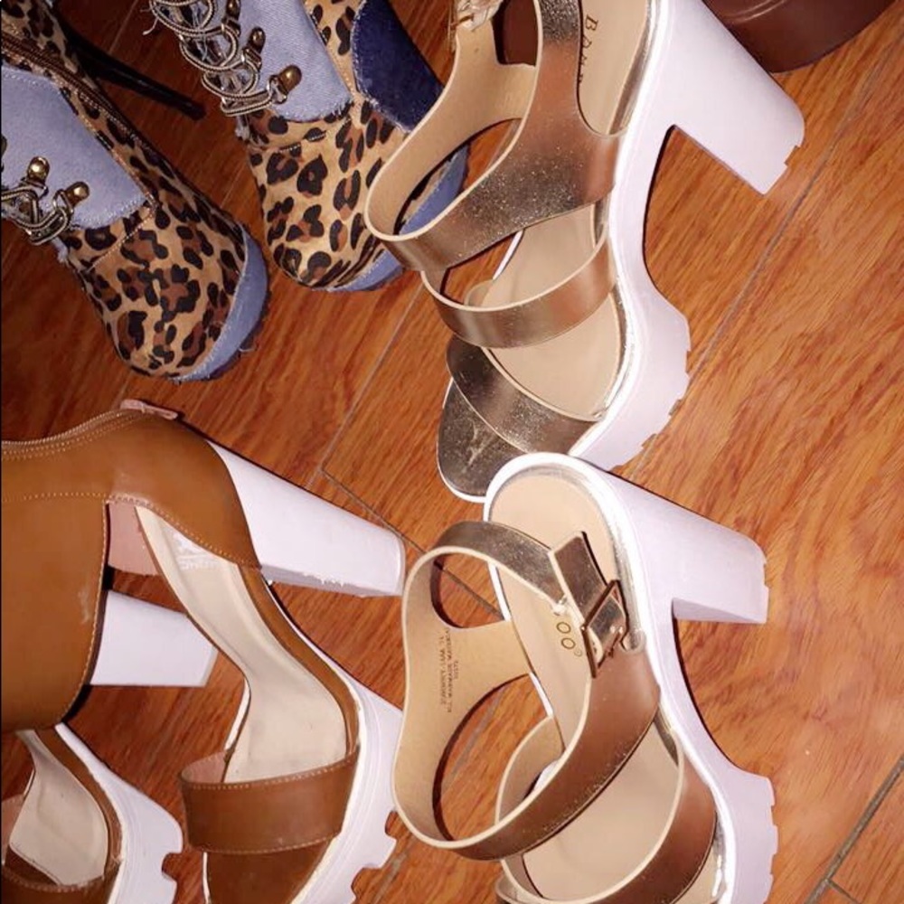 Excellent condition majority never worn 71/2 -8