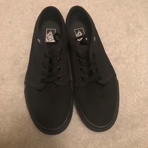 Black vans size 10.5