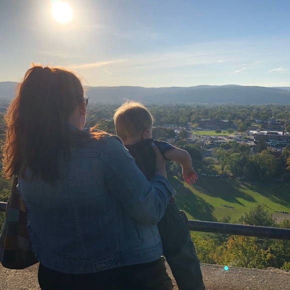 Meet your Posher, Missy - Picture 2 of 2