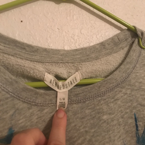 Aeropostale Sweatshirt - Picture 2 of 2