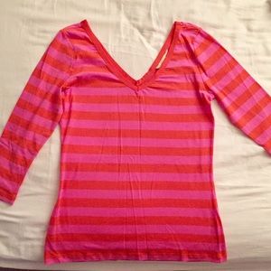 V-neck banana republic top