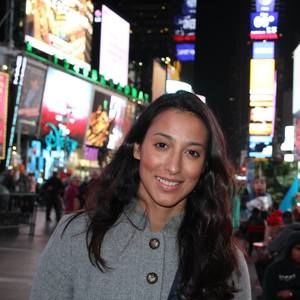 Meet your Posher, Daniela