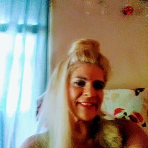 Meet your Posher, Marsha