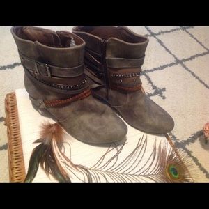 Price Drop 💧 Boho Suede Boots 😉