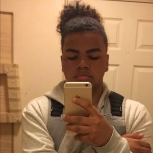 Meet your Posher, Justin