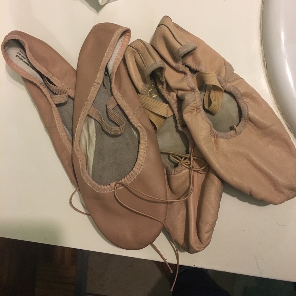 Ballet shoes