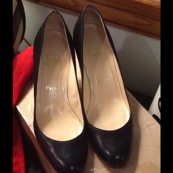 Authentic Leather Christian Louboutin Heels - Picture 2 of 10