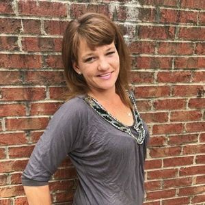 Meet your Posher, Pamela