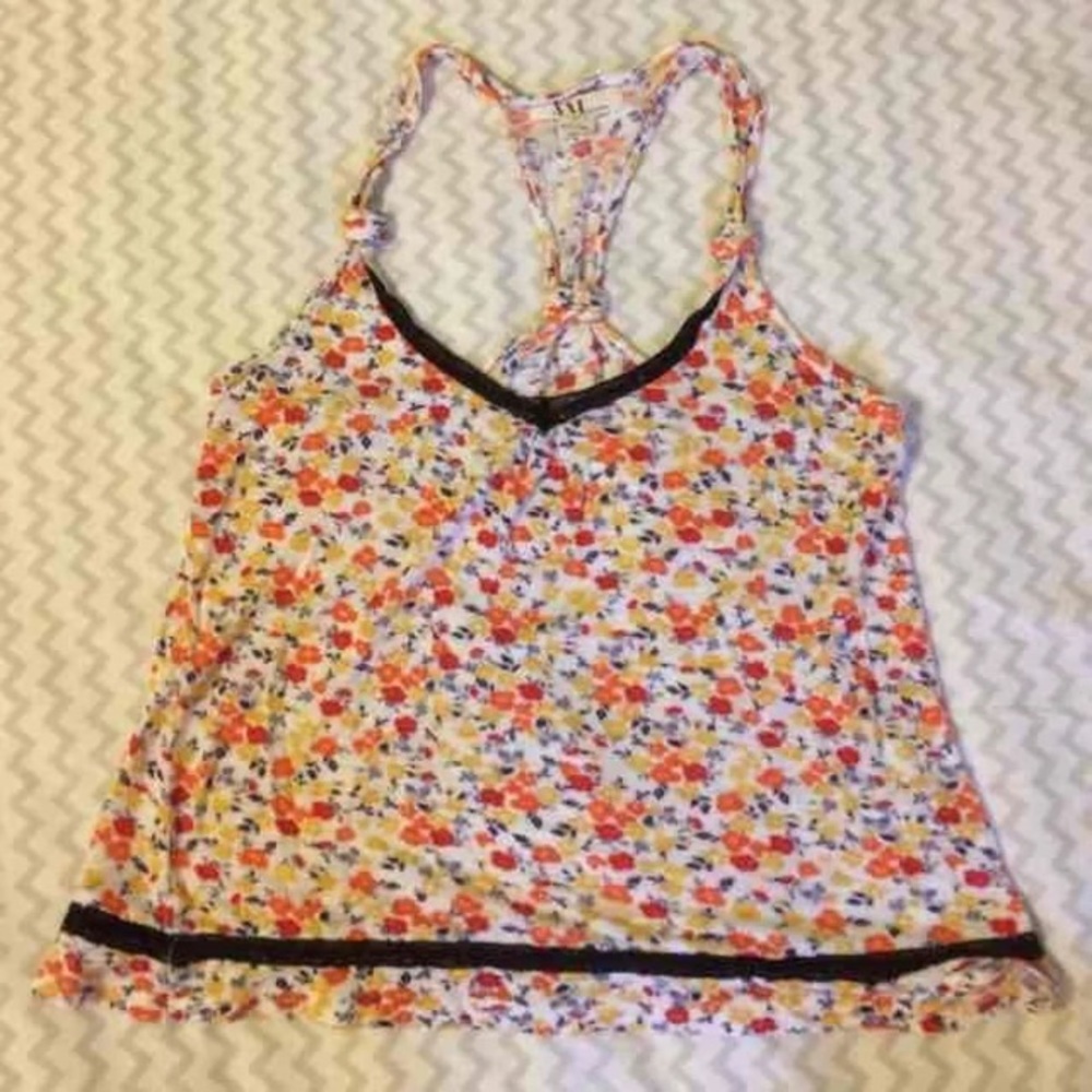Forever 21 tank