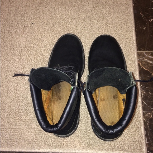 Black Timberland Boots - Picture 5 of 6