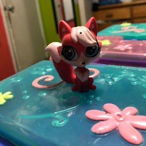 Fox littlest pet shop
