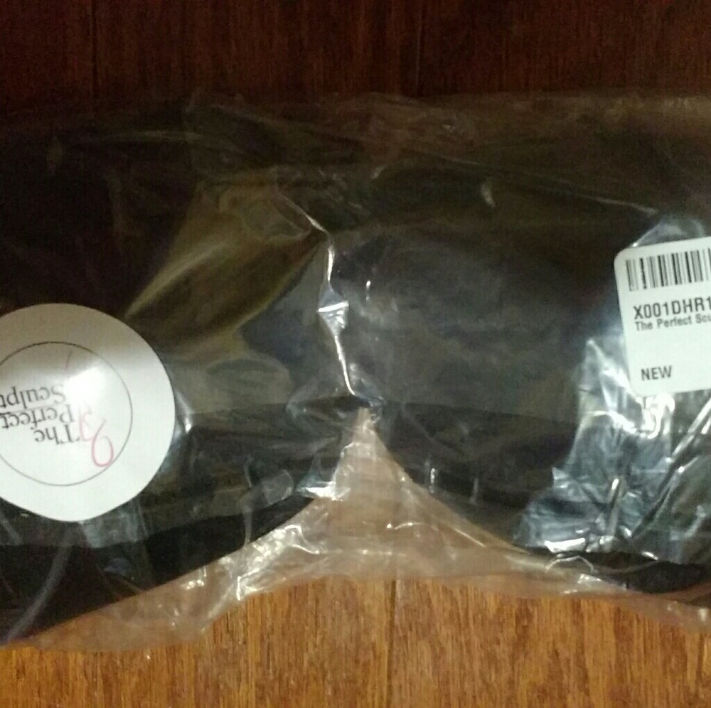Perfect scuplt bra brand new! Size E