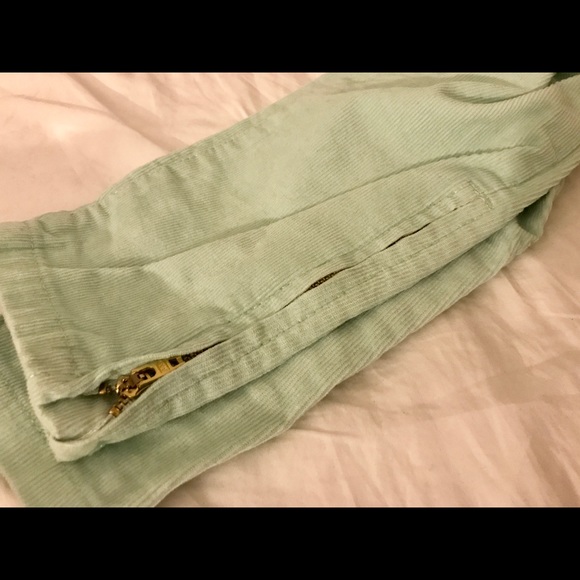 H&M mint colored corduroy skinny pants sz 2 - Picture 5 of 6