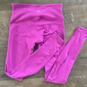 Lululemon Wunder under reversible pants, size 4