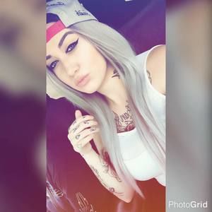 Meet your Posher, Dolores