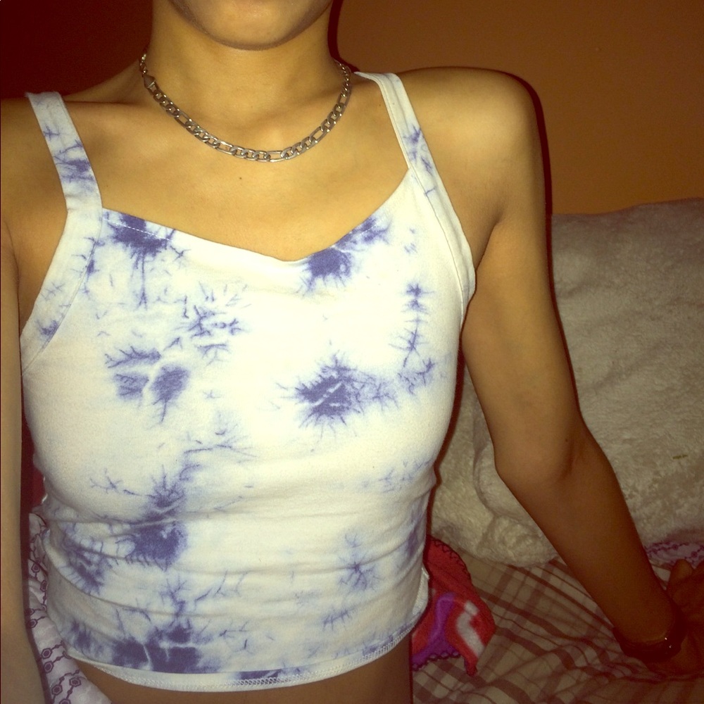 This is a tye dye , splash kind of effect to it