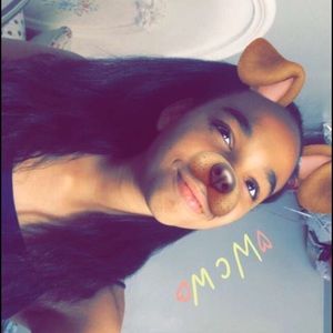 Meet your Posher, Janae