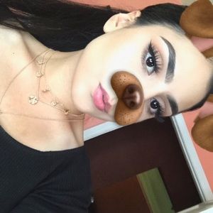 Meet your Posher, Natalie