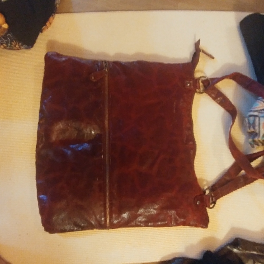Handbag - Picture 2 of 3