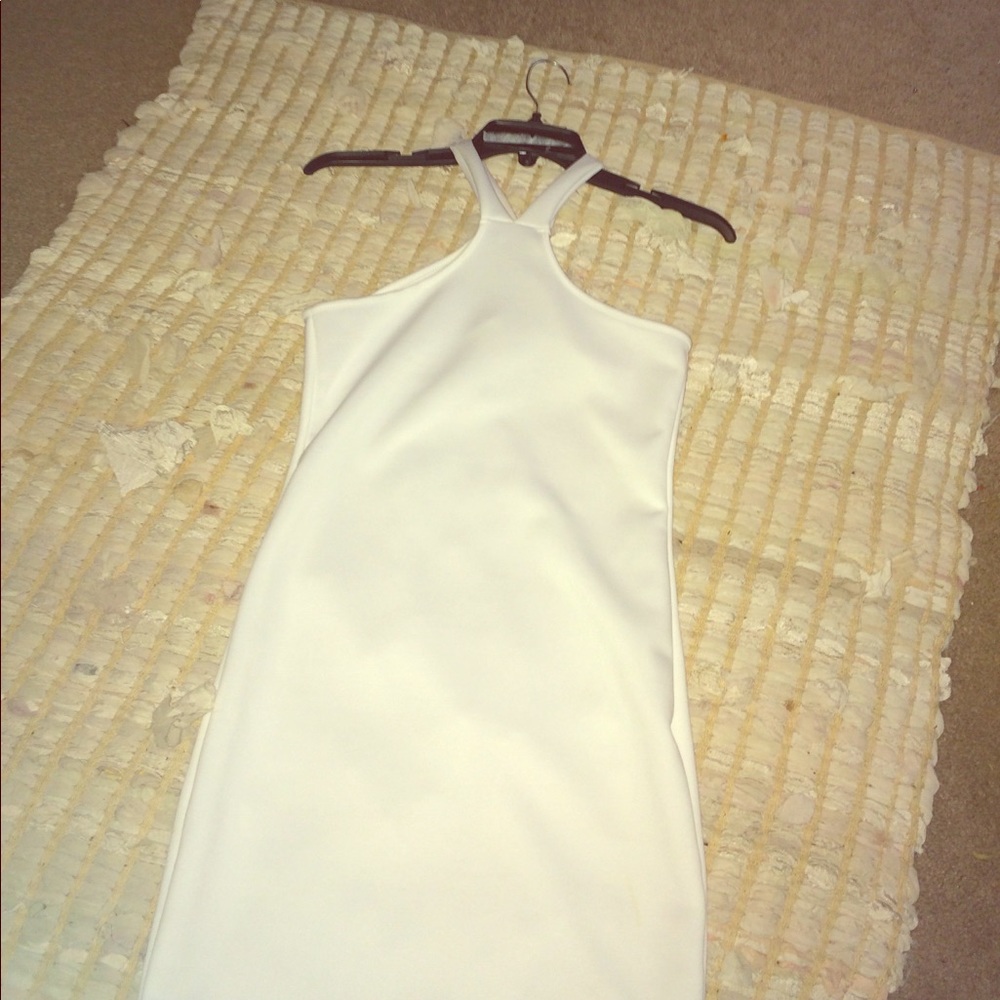 A very pretty strapped elegant dress
