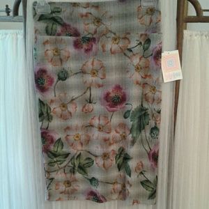 Lularoe Cassie skirt