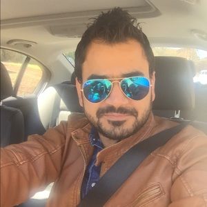 Meet your Posher, Nitin