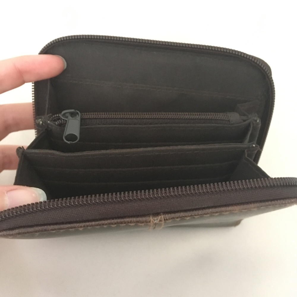 Wallet - Picture 2 of 4