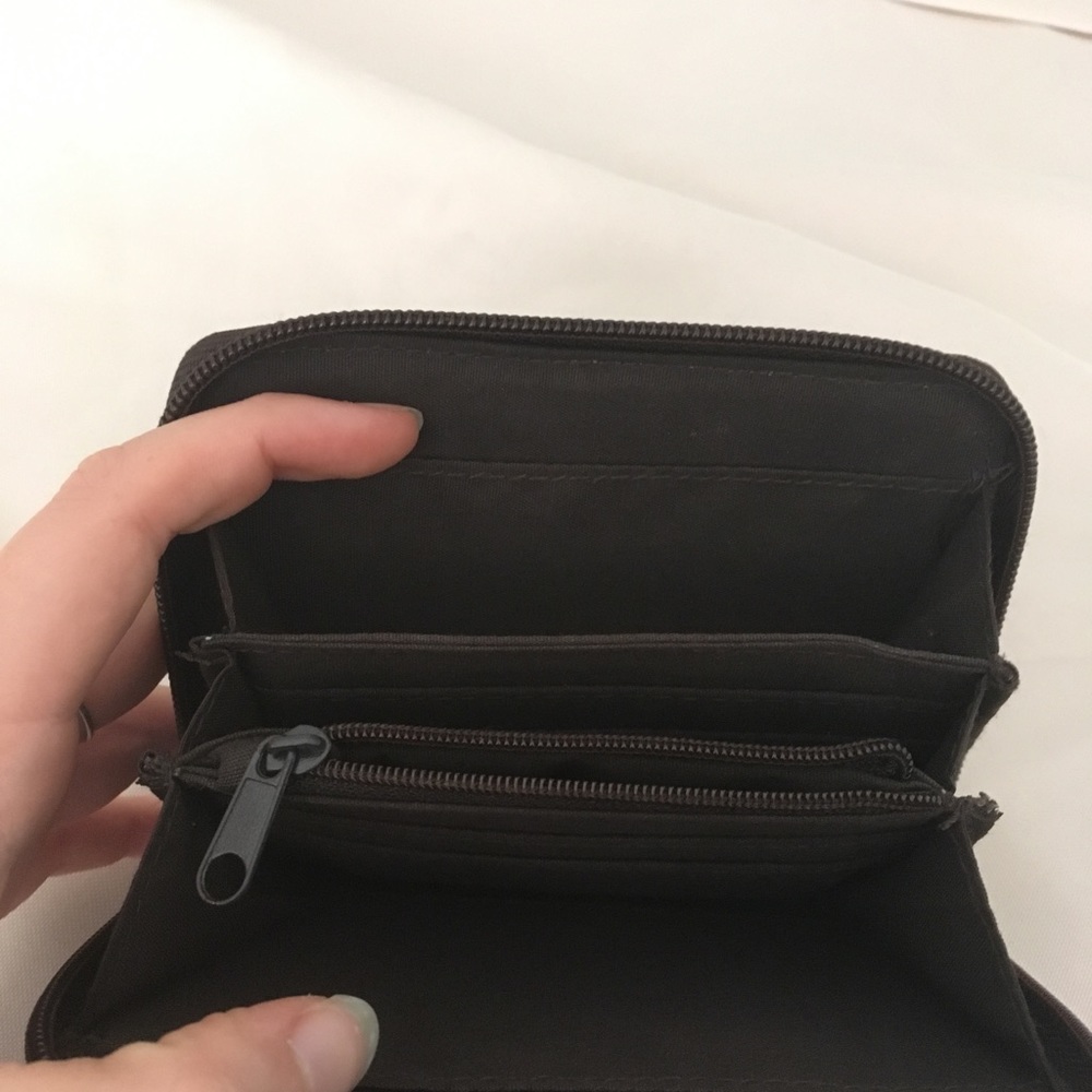 Wallet - Picture 3 of 4