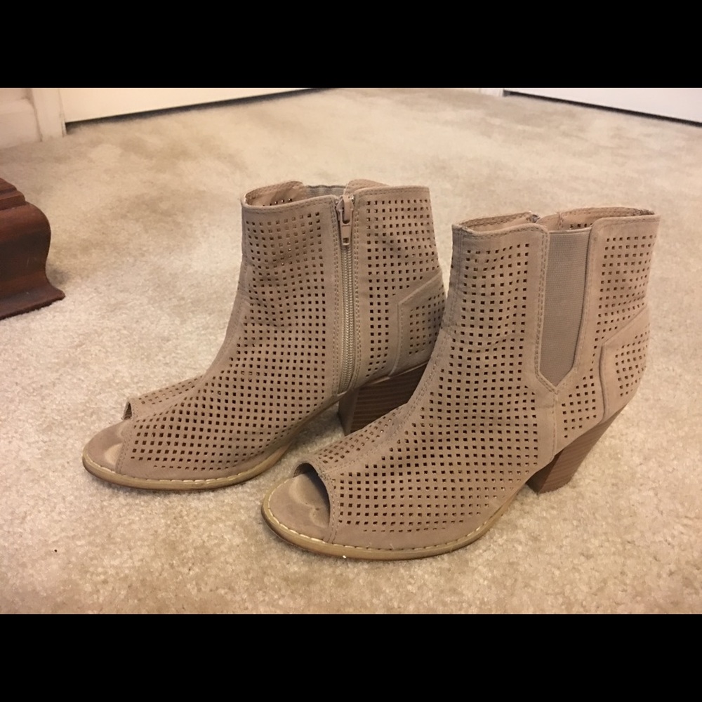 Rue 21 heels