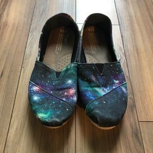 TOMS Galaxy Women's Canvas Classic
