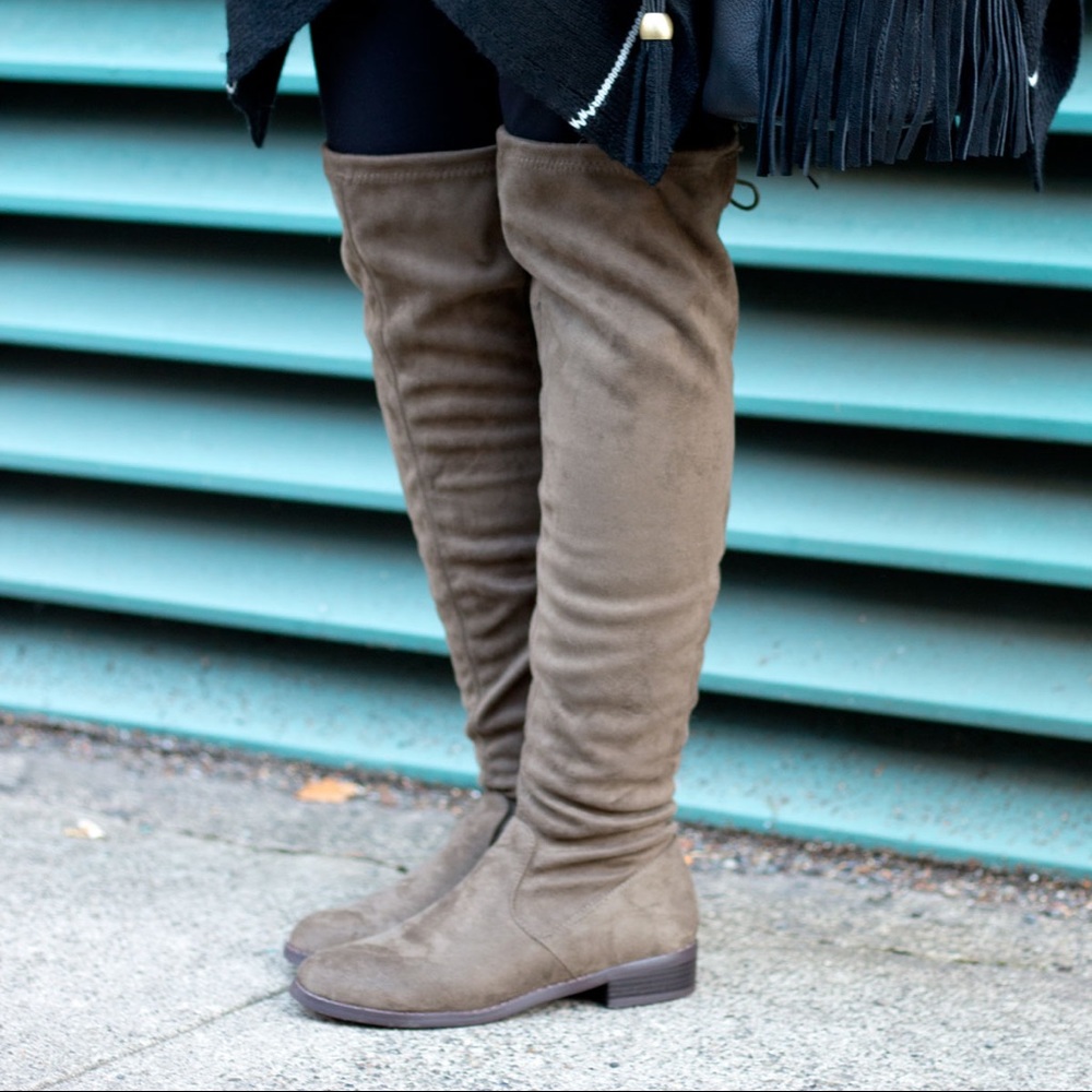 Shoedazzle Justine Knee High Boot