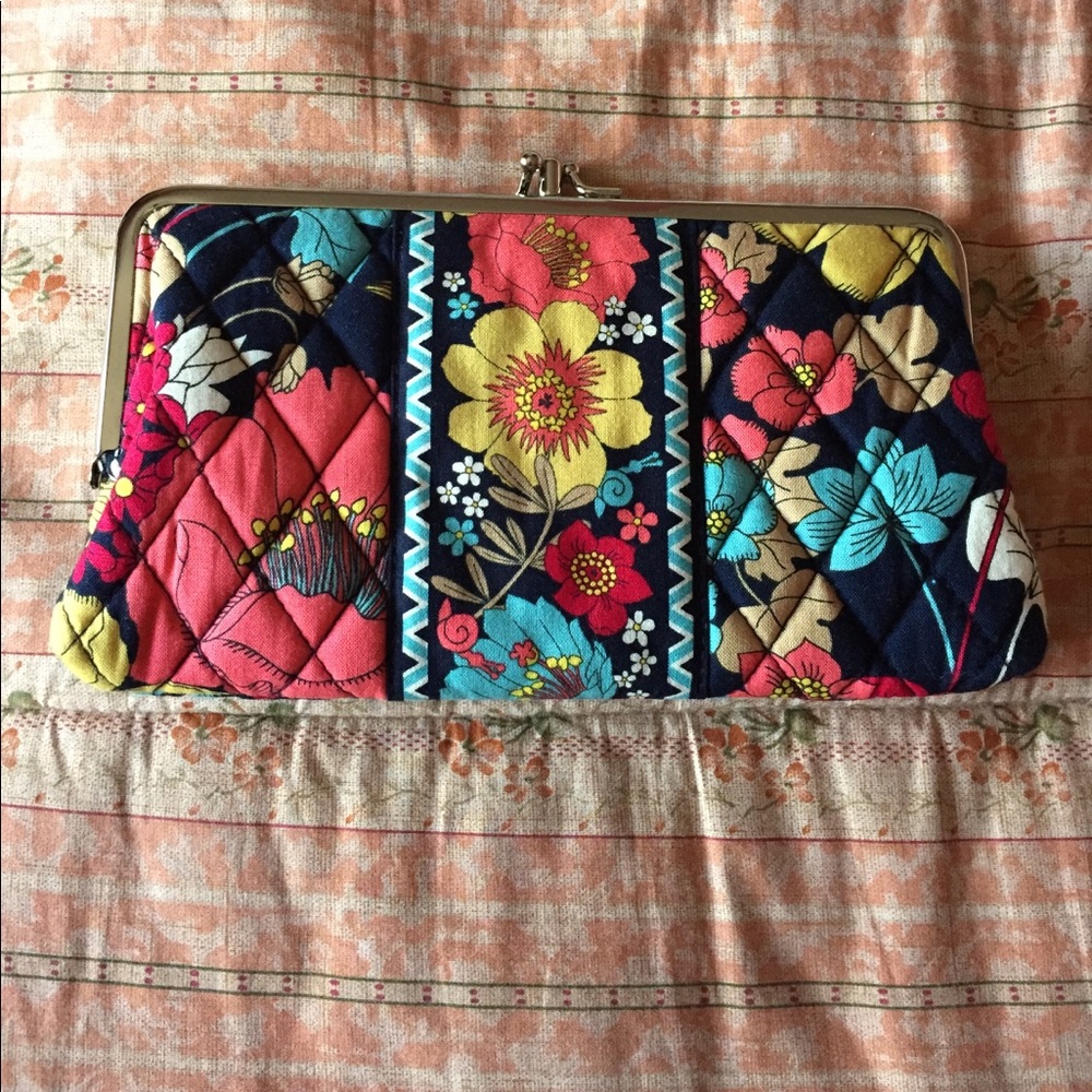 🌺🌼Vera Bradley Wallet