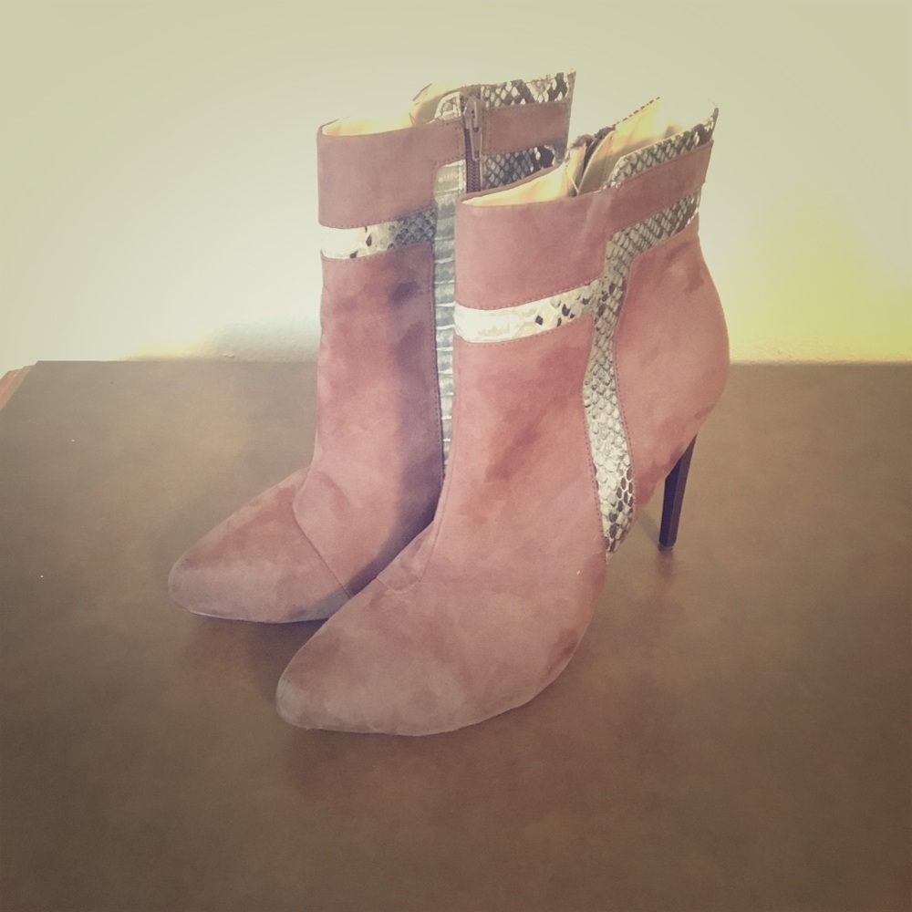 Izabella Rue Mare Boot