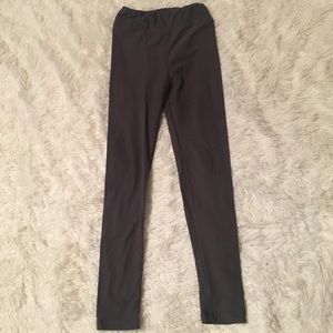 Girls LuLaRoe leggings