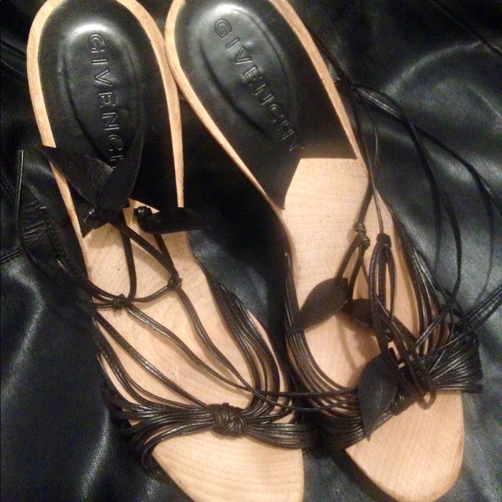 Givenchy wooden platform tie up heels * 39