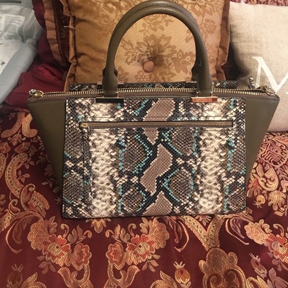 henri bendel Handbags - ✨ONE DAY SALE ✨New, Henri Bendel purse