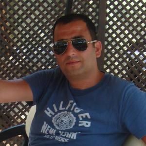 Meet your Posher, Janik jamil