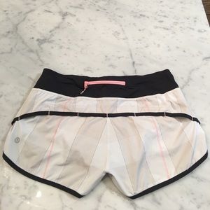 Lululemon Speedy Short Size 4