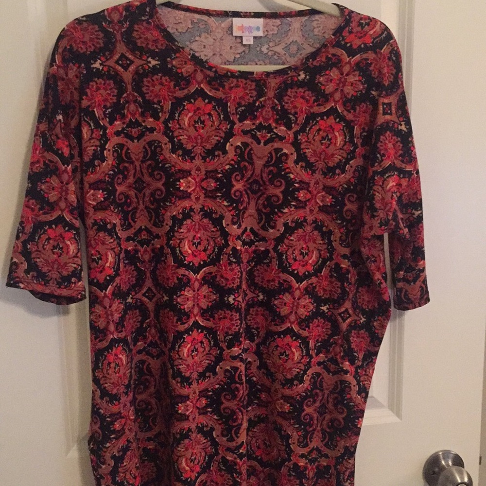 EUC XS Lularoe Irma