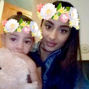 Meet your Posher, Scarlet