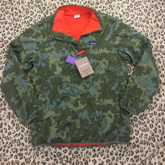 patagonia camo pullover