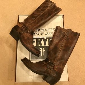 *price decrease!* Frye 15IN Harness Boots