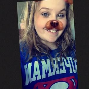 Meet your Posher, Lydia