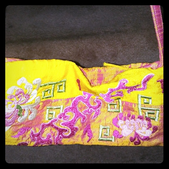 Purse - Picture 1 of 2