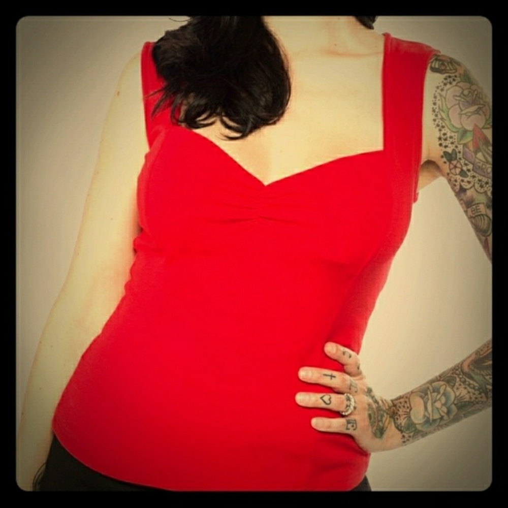 Sourpuss flozzy top