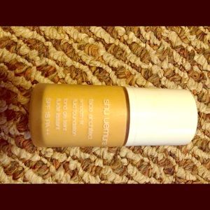 Shu Eumura foundation (medium)